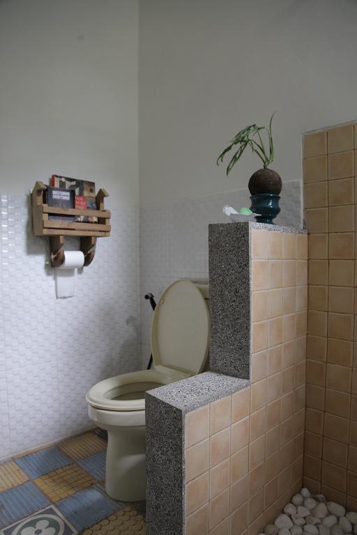Rumah Senjakala バントル エクステリア 写真