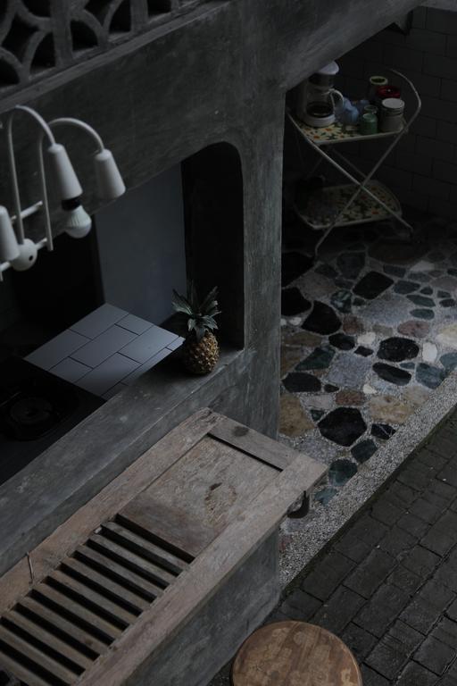 Rumah Senjakala バントル エクステリア 写真